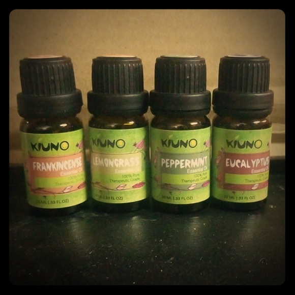 NWOT Kids Kiuno Essential Oil Set - Picture 1 of 8